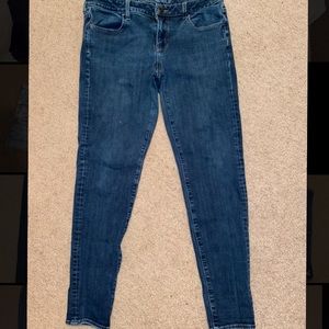 American Eagle skinny jeans